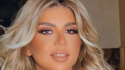 بوسي شلبي تظهر بـ لوك جديد والجمهور: عيني وجعتني من الإيديت