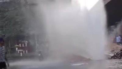  انفجار ماسورة مياه في ميامي بالإسكندرية