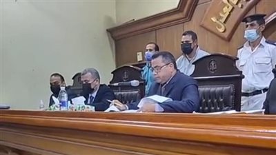 دفن والده في الرمال بمعاونة زوجة أبيه وصديقه.. تفاصيل إحالة أوراق محام بالشرقية للمفتي