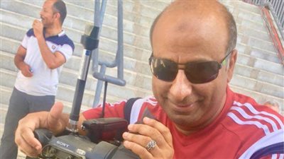 سرقة حذاء المخرج التليفزيوني محمد نصر خلال صلاة التراويح 