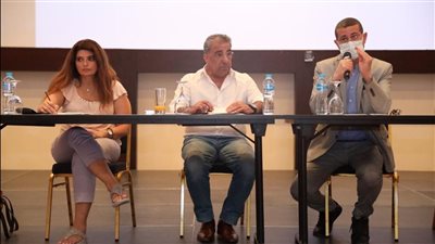 بعد واقعة التسمم.. مساعد وزير السياحة يجتمع بمديري الفنادق في الغردقة | صور