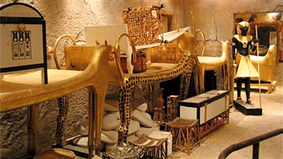  المتاحف المصرية تحتفل بمرور 100 عام على اكتشاف مقبرة توت عنخ آمون 