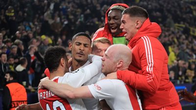 أياكس يتأهل إلى الدور الـ 16 بدوري أبطال أوروبا.. وبشكتاش تودع البطولة