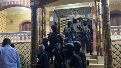 شغالة في الدعارة من ورايا.. القصة الكاملة لساعات الرعب بمنزل بلطجي الفيوم