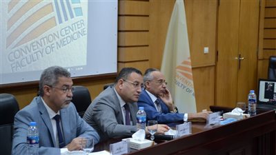 رئيس جامعة الإسكندرية: لا ندخر جهدًا لدعم البحث العلمي في المجال الطبي