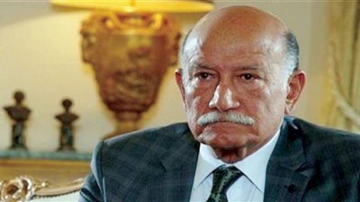 نقل أحمد خليل إلى المستشفى بعد تدهور حالته الصحية