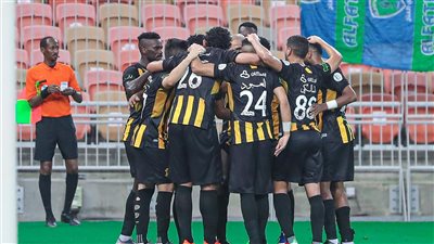 بمشاركة حجازي.. اتحاد جدة يفوز على الفتح بثلاثية في الدوري السعودي