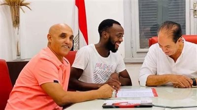 شونجا يهدد الإسماعيلي باللجوء لـ فيفا بسبب مستحقاته المتأخرة | خاص