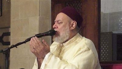 بث مباشر.. نقل شعائر صلاة الجمعة من مسجد السلطان أبو العلا بالقاهرة