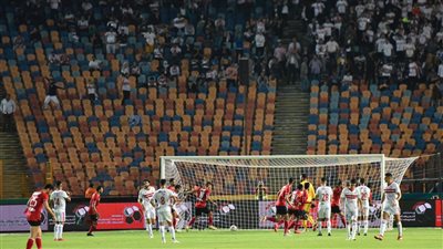 الأهلي يتقدم على الزمالك بثلاثية في الشوط الأول لمباراة القمة 123