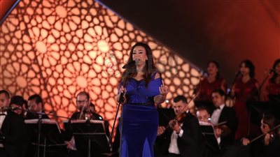 بأغاني أم كلثوم وفيروز.. مروة ناجي تطرب جمهور الموسيقى العربية | صور