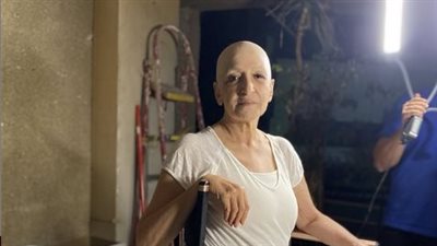  بعد ظهورها صلعاء.. ليلى عز العرب تكشف حقيقة مرضها