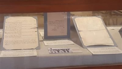 وثيقة صرف ملابس العمل الصيفية.. أشهر الوثائق الأرشيفية بمتحف المركبات الملكية | صور 