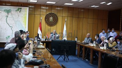 وزير القوى العاملة: حظر دخول المواطنين غير المطعَّمين للوزارة بعد 15 نوفمبر