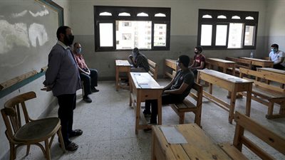 التعليم: تدريب معلمي الرياضيات المرحلة الإعدادية غدًا| مستند 