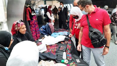 المتحف القومي للحضارة ينظم ورشة عن الفن التقليدي لتطريز الأزياء البدوية السيناوية | صور