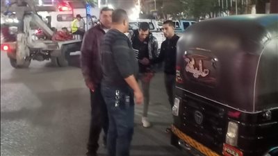 حملة على التوك توك بالشرقية.. والمسؤولين: تسير في شوارع العاصمة | صور