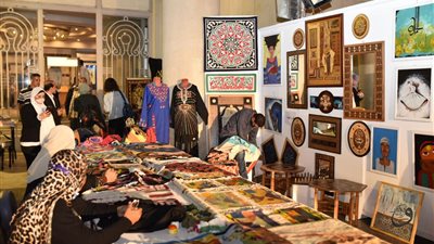 افتتاح الدورة الرابعة عشرة من مهرجان الحرف التراثية بحضور وزيرة الثقافة| صور
