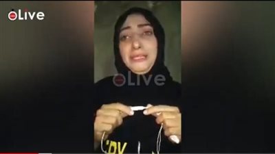 سيدة تستغيث بعد طرد زوجها لها وطفليها: عمل لي قايمة جديدة وقالي هرجعك بس ضحك عليا