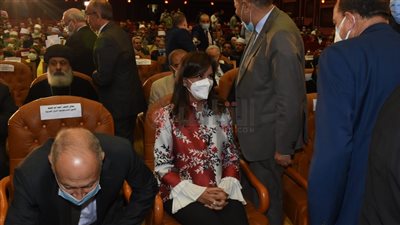  وزيرة الهجرة تطلق مبادرة الذرية الصالحة بالتعاون مع الأزهر على هامش في احتفالية بيت العائلة