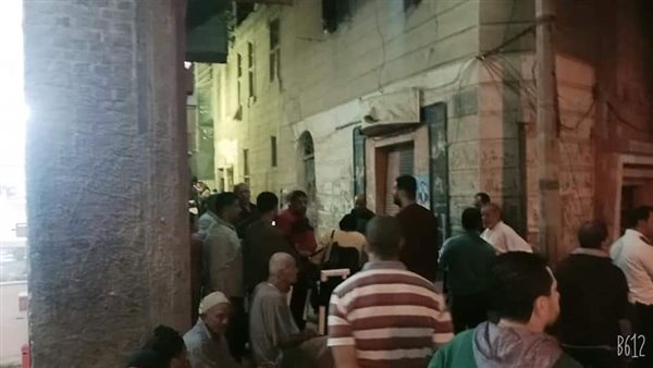 انهيار جزئي وتصدعات