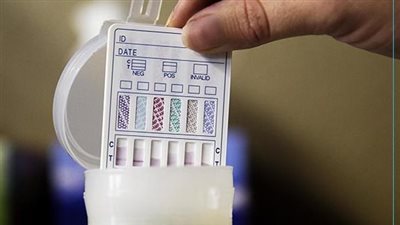 بعد حادث فتيات المنوفية.. حملات أمنية مفاجئة لتحليل المخدرات للسائقين على الطرق