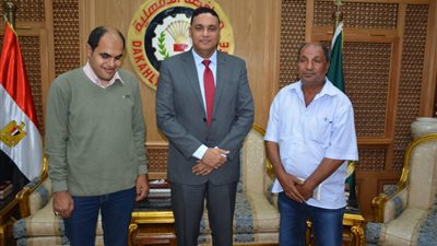 بعد غياب 18 عامًا | شاب يعود لأسرته في الدقهلية: كنت بدعي ليل ونهار ألاقي أهلي