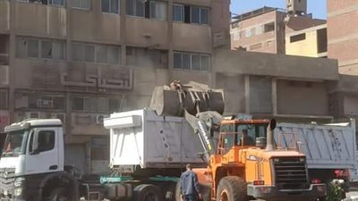 رفع 1220 طن مخلفات بشوارع شبرا الخيمة بالقليوبية