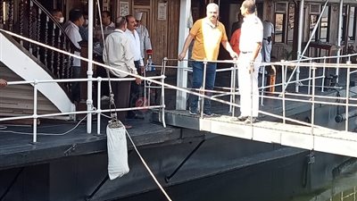 ضبط مخالفات أمن صناعي خلال حملة لحماية النيل والمسطحات على العائمات بالأقصر