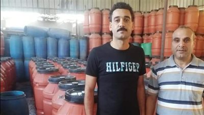 ضبط 14 طنا أعلاف وجبنه ومخللات مجهولة المصدر بالبحيرة