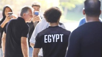 بعثة منتخب مصر تغادر إلى أنجولا │ صور