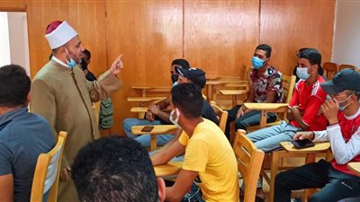 قافلة الأزهر الشريف تواصل تفعيل برنامج التوعية الأسرية والمجتمعية في مطروح 