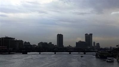 أمطار متوسطة وانخفاض الحرارة.. الأرصاد تكشف حالة الطقس غدًا الجمعة