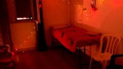 القبض على أوكرانية تتزعم شبكة دعارة بالتجمع.. هربت من قصف روسيا إلى أحضان راغبي المتعة 