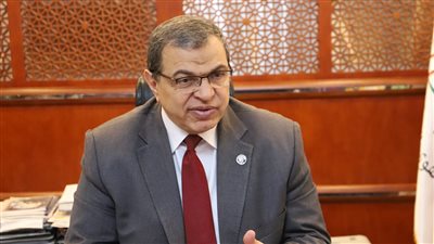 القوى العاملة: تعيين 794 شابًا منهم 16 من ذوى القدرات بسوهاج 