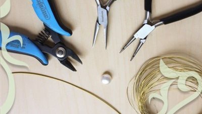 مكتبة الإسكندرية تنظم ورشة فنية بعنوان رؤية جديدة لفن الحلي بسلك النحاس