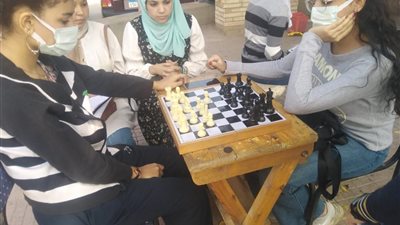 أنشطة طلابية متنوعة ببنات عين شمس 