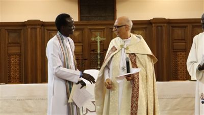 رئيس الأسقفية لمساعده بـ جامبيلا: خدمة المسيح ليست وظيفة بل تضحية
