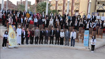 مكافحة الإدمان: 31 ألف و500 متطوع لتنفيذ برامج توعية للشباب | صور 