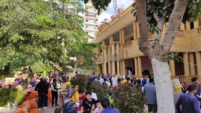 إقبال كثيف لأعضاء نادي الجمهورية بشبين الكوم للإدلاء بأصواتهم في الانتخابات | صور