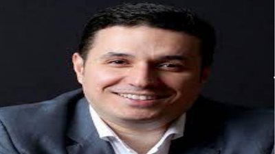 دروس الحياة ورسائلها محاضرة لأحمد عمارة بمعرض الشارقة للكتاب اليوم 