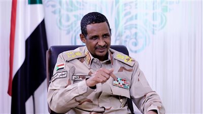 محمد حمدان دقلو يؤدي اليمين الدستورية نائبا لرئيس مجلس السيادة في السودان