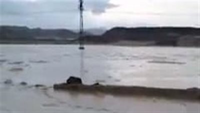 السيول تضرب الكيلو 50 بطريق القصير - مرسى علم جنوب البحر الأحمر | صور وفيديو