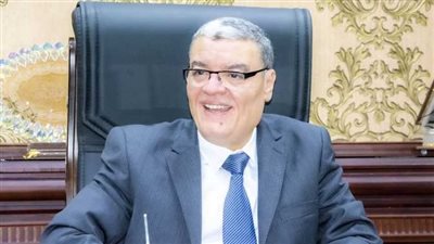 محافظ المنيا: تعيين 863 شابا وفتاة بمنشآت القطاع الخاص والاستثماري