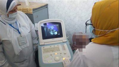 ضمن مبادرة حياة كريمة.. الكشف على 1724 مواطنا بقرية الحدين بالبحيرة