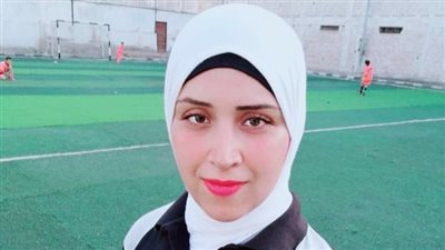 أزمة قلبية تنهى حياة مدربة كرة قدم في المحلة قبل وداع زوجها.. وأسرتها: خرجت قرى كاملة في جنازتها