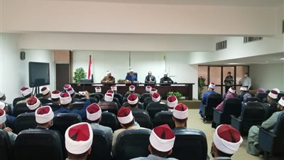 أمين البحوث الإسلامية لـ واعظات أسيوط: تمثلون أهمية في التوعية ورسالتكم قائمة على الوسطية والتسامح