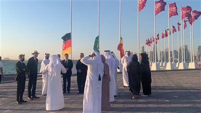 رفع أعلام المنتخبات المتأهلة رسميا إلى نهائيات كأس العالم في قطر | صور