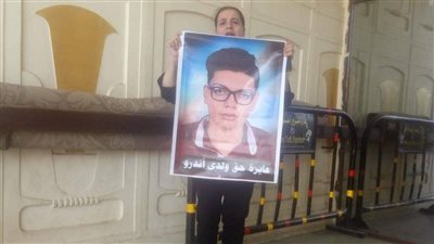 بعد طعنه 34 طعنة.. إحالة أوراق قاتل سائق توكتوك بأسوان إلى المفتي