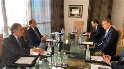 وزير البترول يجري مباحثات مع إيني الإيطالية على هامش مؤتمر أديبك 2021
